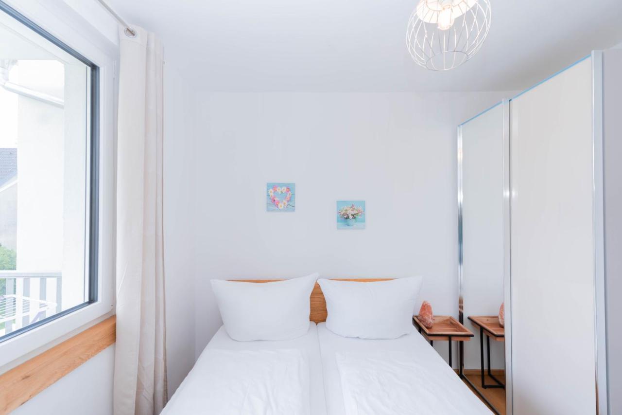 Modern Apartment With Private Balcony Near City Center เวียนนา ภายนอก รูปภาพ